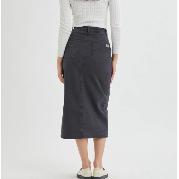 Rolla's Trade skirt in washed black A line midi Black Midi Skirt front slit Sz8 - Picture 3 of 10